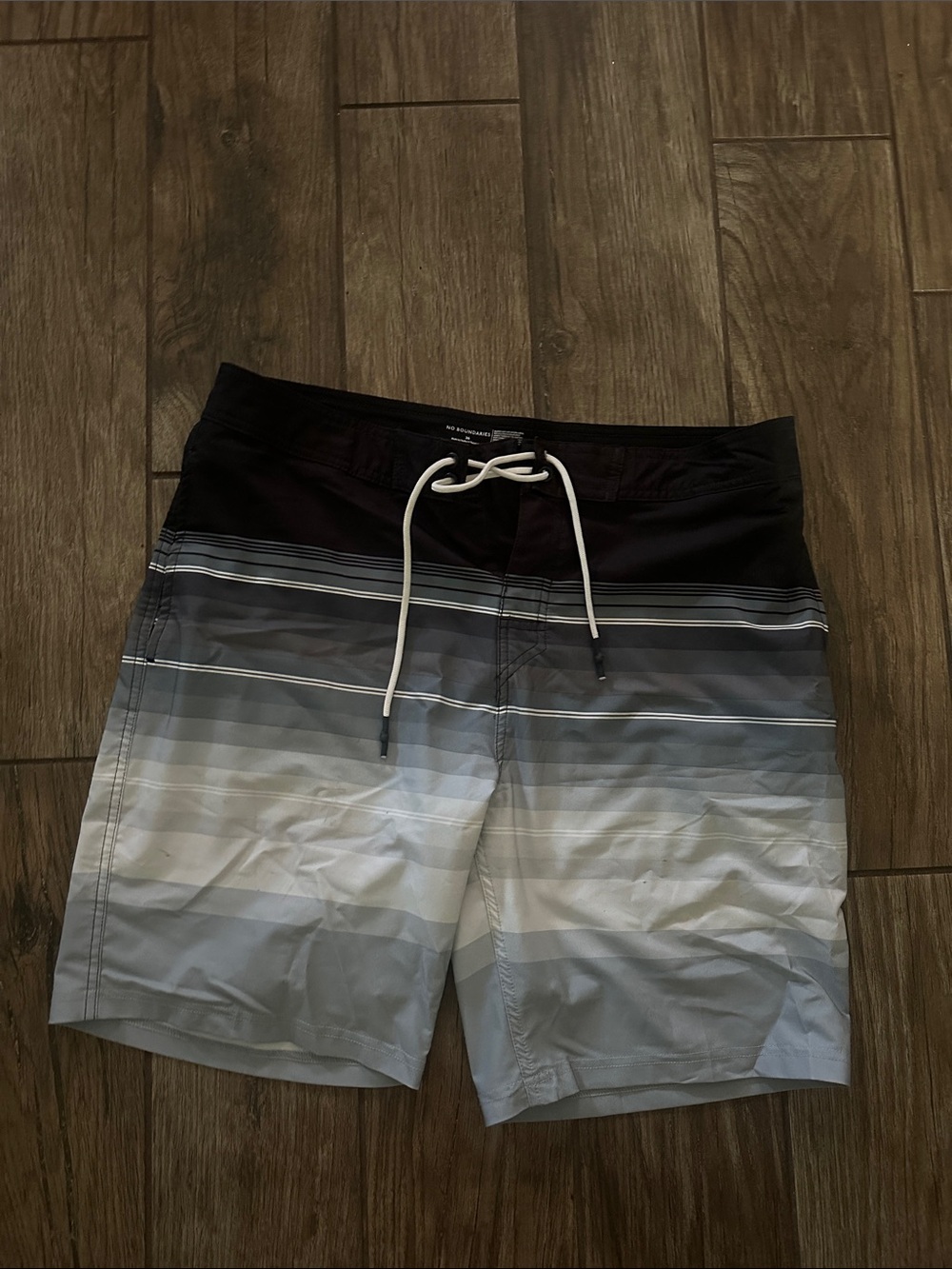 No Boundaries Men's Black to Light Gray Ombre Stripe Swim Board Shorts